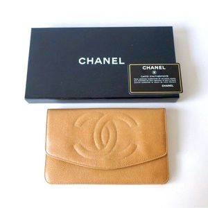 CHANEL Timeless Caviar Leather Clutch/Wallet